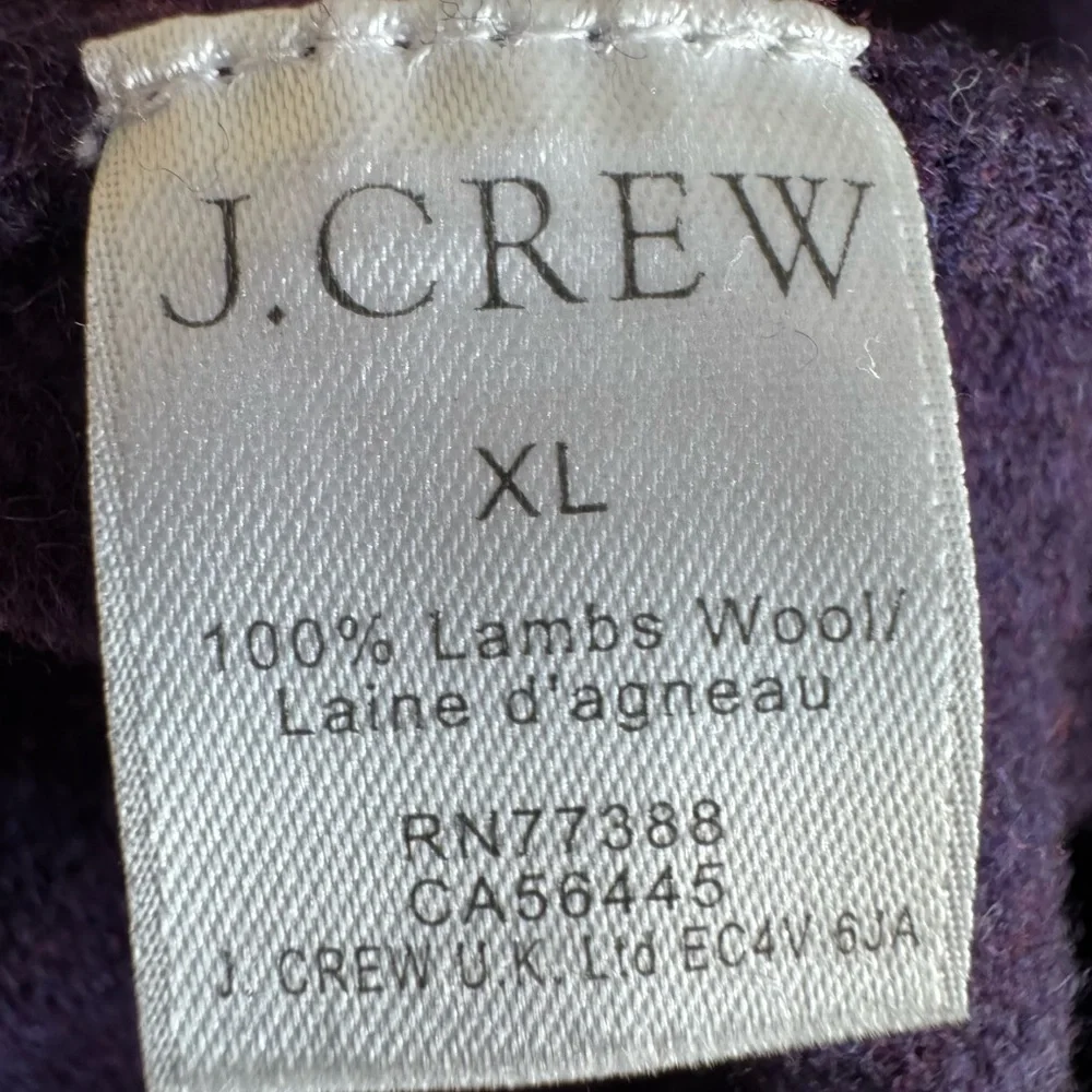 J.Crew 100% Lambswool V-Neck Sweater‎ Men’s XL Purple Minimalist Office Layer